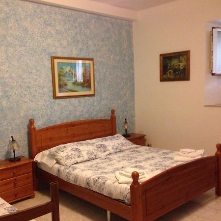 B & B Leonard Acqui 罗马 外观 照片